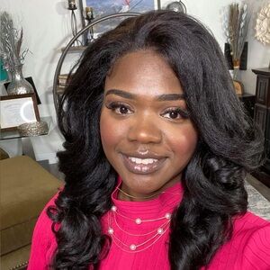 Meet your Posher, Kitara